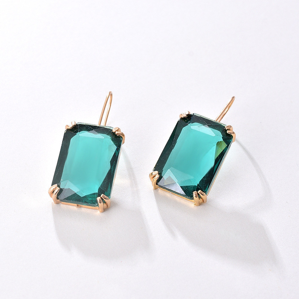 7 Colors Big Famale Earings 20 - Dry Herb Vaping Accessories recension och pris